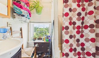 579 Sheridan Rd, Ashland, ME 04732
