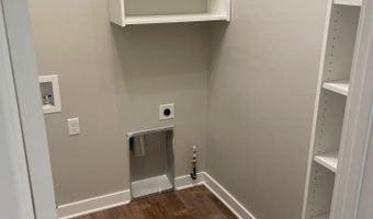 316 S West St, Angola, IN 46703