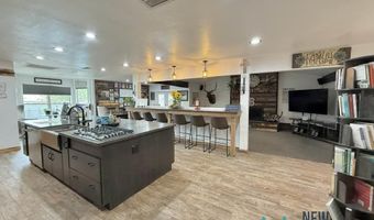 5404 Sioux Rd, Carlsbad, NM 88220
