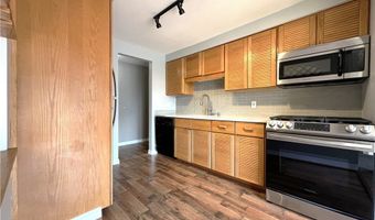 10 Cambridge E, Amherst, NY 14221