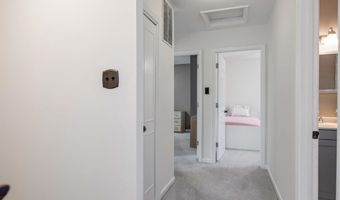 7810 HAYFIELD Rd, Alexandria, VA 22315