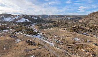 18 RAINBOW VALLEY LODGE Rd, Centennial, WY 82055