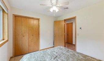 207 Ash St E, Annandale, MN 55302