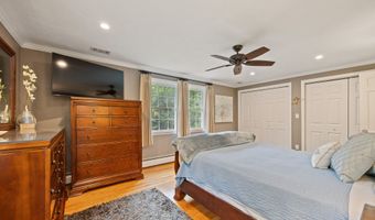 26 Brookmoor Rd, Avon, CT 06001
