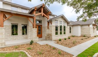 184 Crescent Rdg, Adkins, TX 78101