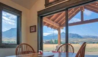 82 Big Creek Dr, Cody, WY 82414