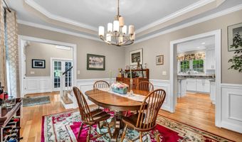 16 Sweetheart Mountain Rd, Canton, CT 06019