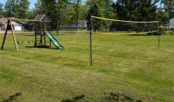 15 South Ln, Angola, NY 14006