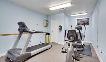 5300 HOLMES RUN Pkwy 417, Alexandria, VA 22304