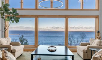 18 Belvidere Rd, Atlantic Highlands, NJ 07716