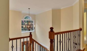 5035 Towne Lk, Woodstock, GA 30189