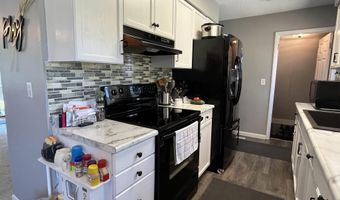 3 G Ave W, Albia, IA 52531