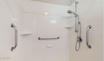 4083 Pitt St, Ayden, NC 28513