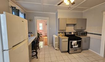 592 Laurel Ave 2Nd Floor, Bridgeport, CT 06605