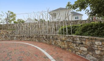 4510 GRETNA St, Bethesda, MD 20814