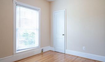 804 20TH St S, Arlington, VA 22202