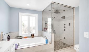 19 Woodhill Hooksett Rd, Bow, NH 03304