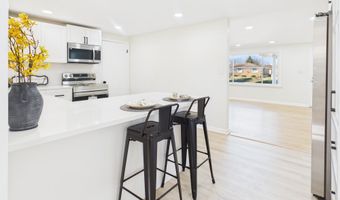 5 W Estate St, Anderson, IN 46013