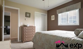 261 Hemlock St, Buffalo, WY 82834