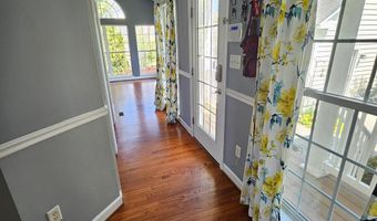 14 MERIDIAN Blvd, Bear, DE 19701