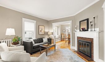6 Gardner St, Beverly, MA 01915