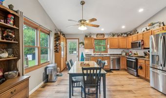 40511 N Minena St, Antioch, IL 60002