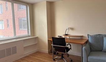 1121 ARLINGTON Blvd 526, Arlington, VA 22209