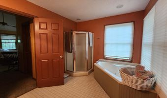 5 WATERWHEEL Cir, Dover, DE 19901