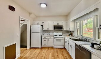 21 Upcrest Rd SF, Boston, MA 02135