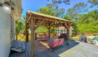 2113 Backlake Cir, Bainbridge, GA 39819