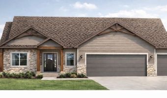2220 Golfview Dr, Auburn, IN 46706