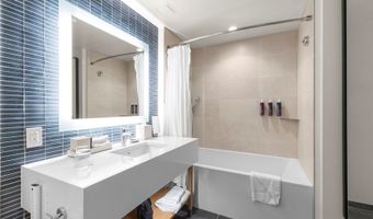 1390 Kapiolani Blvd 3607, Honolulu, HI 96814