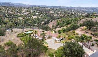2281 Corner Creek Ln, Fallbrook, CA 92028