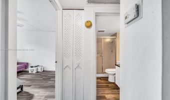 3401 N Country Club Dr 308, Aventura, FL 33180