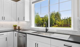 2329 NW Skyline Ranch Rd, Bend, OR 97703