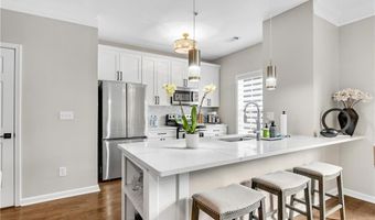 208 Magnolia Leaf Dr, Woodstock, GA 30188