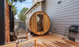 2409 NE Robinson St, Bend, OR 97701