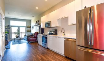 989 S BUCHANAN St 416, Arlington, VA 22204