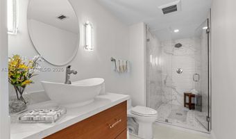 9801 Collins Ave 5R, Bal Harbour, FL 33154