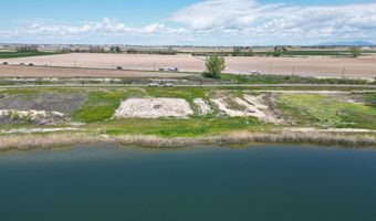 Lake Front Ln, Caldwell, ID 83607