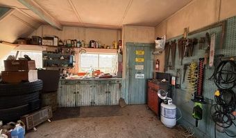 10 Palm St, Baileyville, ME 04694