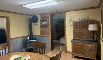 2463 State Highway Dd, Ava, MO 65608