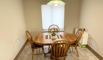 800 1st Dr NW 102, Austin, MN 55912