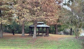 2966 Magazine Dr, Baton Rouge, LA 70816