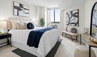 1001 N RANDOLPH St 913, Arlington, VA 22201