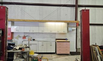890 STOVALL Ave, Bosque Farms, NM 87068