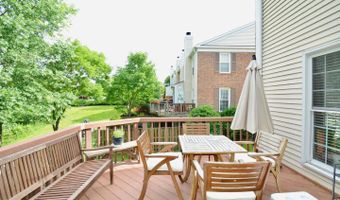 6153 SUMMER PARK Ln, Alexandria, VA 22315