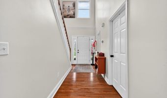 6092 Martha N Dr, Aurora, IN 47001