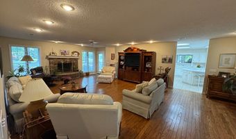 354 Poor Robin Ext, Baxley, GA 31513