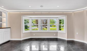 590 Lloyd Rd, Aberdeen, NJ 07747